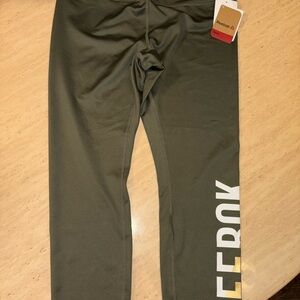 Reebok Forest Green Capri Leggings